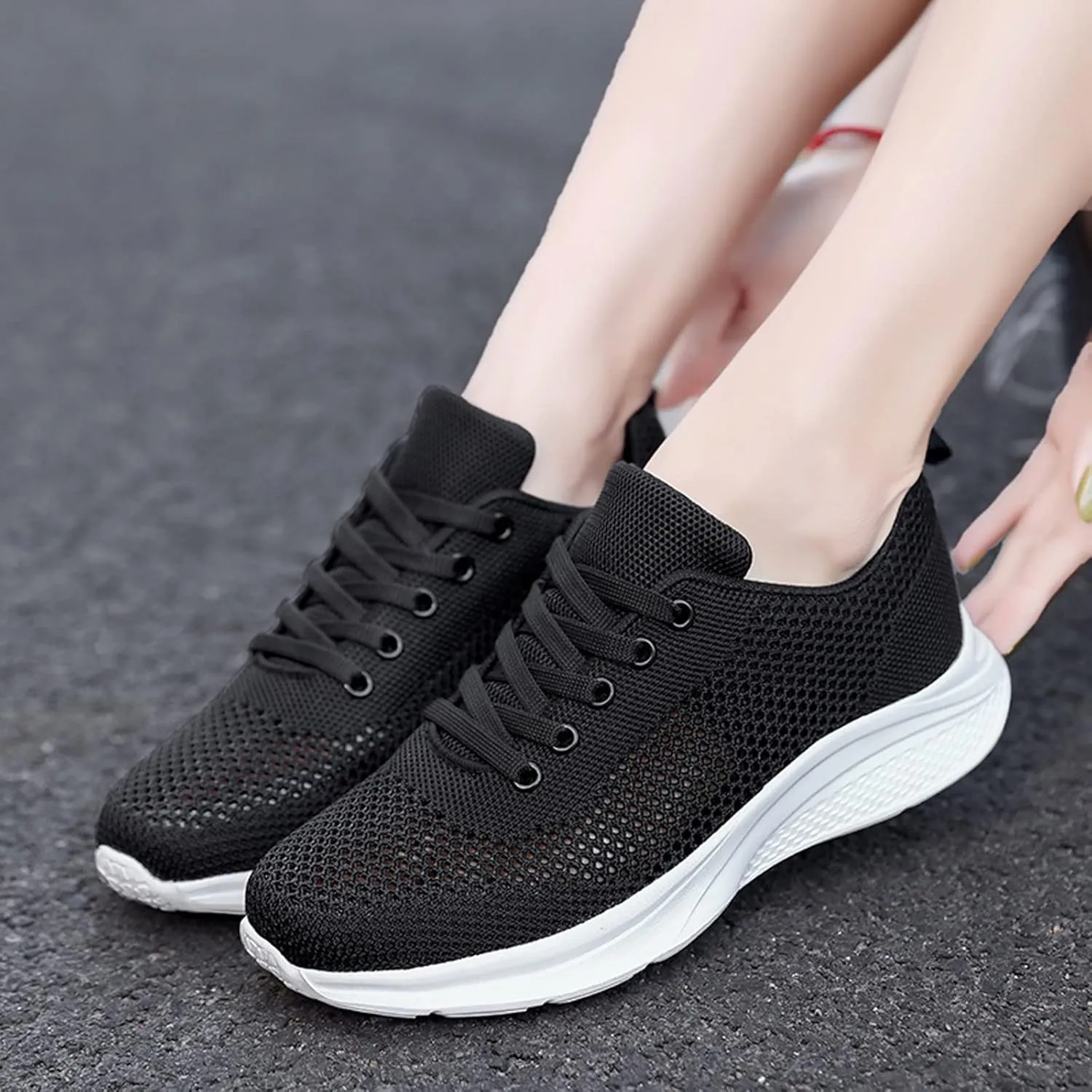 Womens Sneakers Slip On Walking Shoes Lightweight Workout Shoes Non Slip Running Shoes Mesh Breathable Sport Trainer